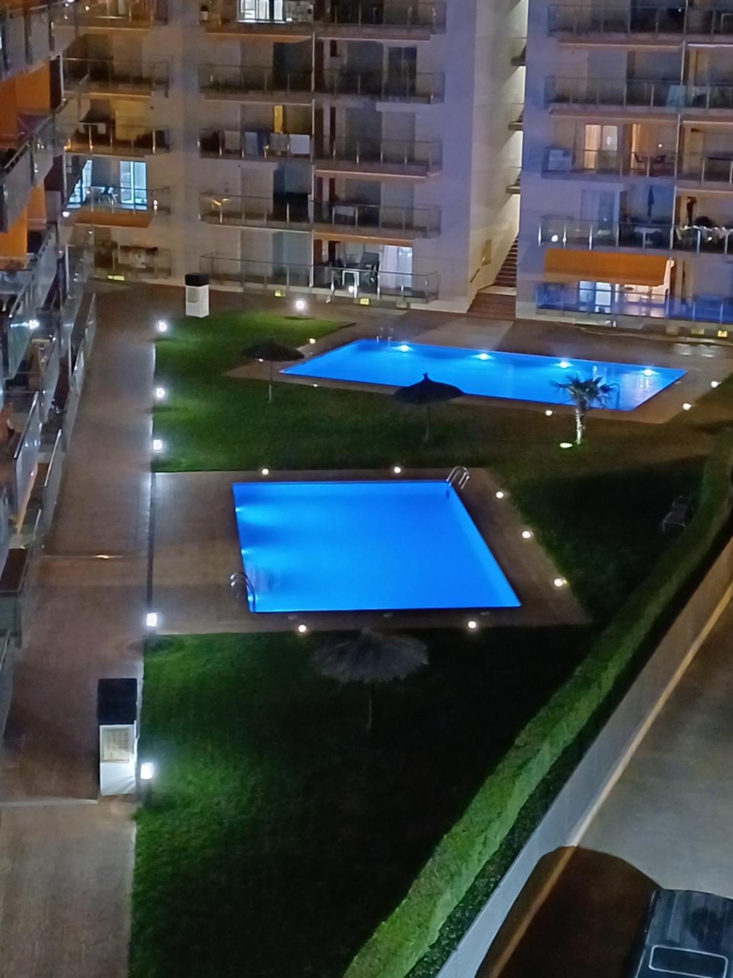 Nido 409 G Apartment Росес Екстериор снимка
